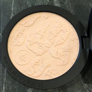 Rouge Bunny Rouge Highlighting powder